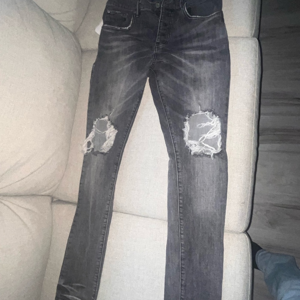 Men's Distressed Gray Skinny Jeans